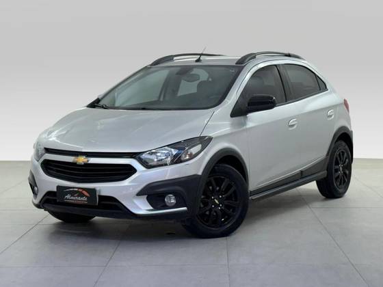 CHEVROLET ONIX 1.4 MPFI ACTIV 8V FLEX 4P AUTOMÁTICO